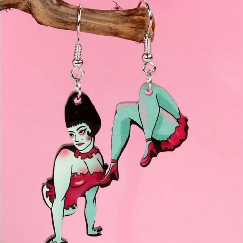 Fun Halloween dangle earrings - Picture 10 of 12